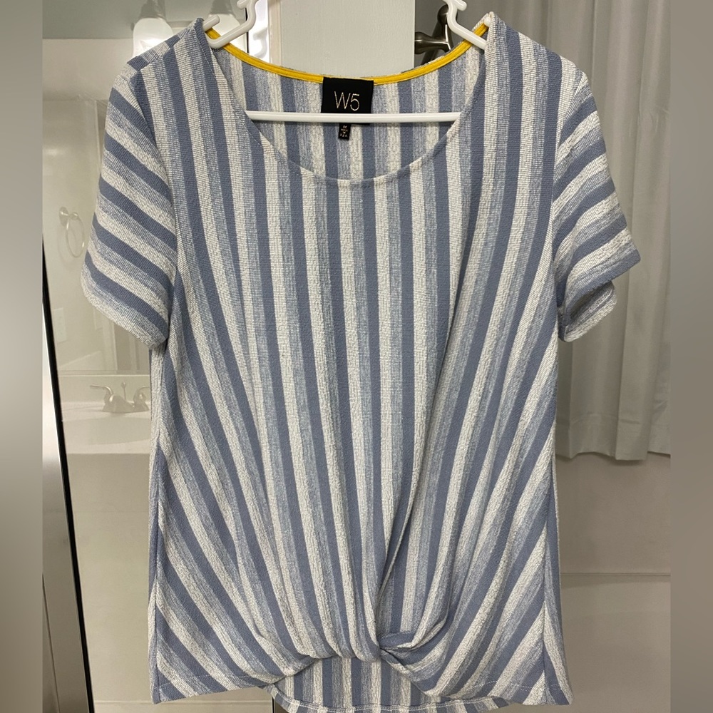 Woman’s maternity size medium
